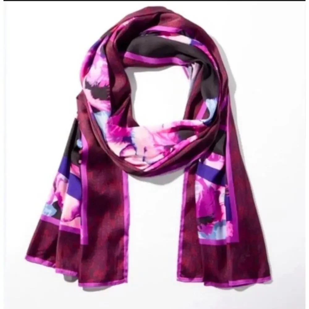 White House Black Market Viola Oblong Scarf Floral Pink‎ Purple NWT